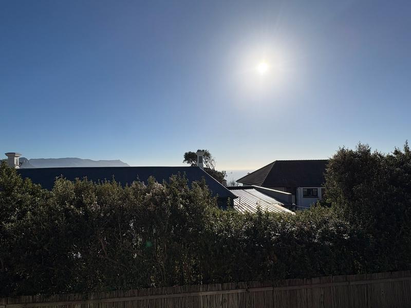 To Let 2 Bedroom Property for Rent in Simons Town Western Cape
